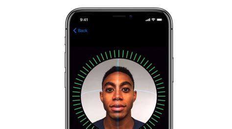 New Iphone Brings Face Recognition And Fears To The Masses