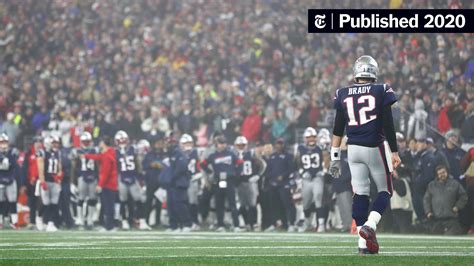 Tom Bradys Last Pass Puts His Patriots Future In Doubt The New York Times
