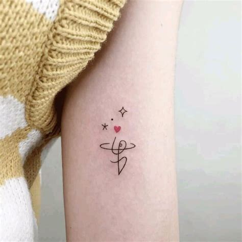 Tatuajes Aesthetic Bellos Pequeños Minimalistas Con Muxo Zoom Ideas