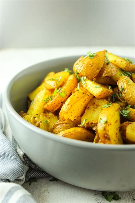 Crispy Turmeric Roasted Potatoes Healthy Holiday Sides Holiday Side