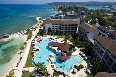 Secrets Wild Orchid Montego Bay Pool Pictures And Reviews Tripadvisor