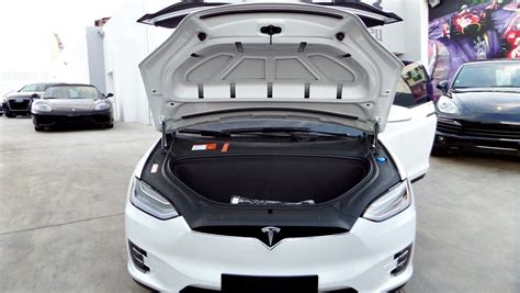 Tesla Model X 90d 7 Passenger Platinum Auto Sales