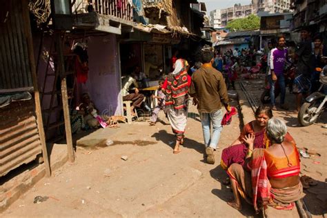 Dharavi Slums Of Mumbai India Editorial Stock Image Image Of Bathe
