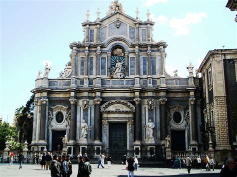 Du kannst direkt nach catania fliegen und landest auf dem zweitgrößten flughafen auf sizilien. Sizilien Sehenswürdigkeiten: Meine TOP 18 auf der Insel