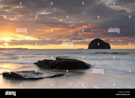 Sunset At Trebarwith Strand Cornwall Stock Photo Alamy