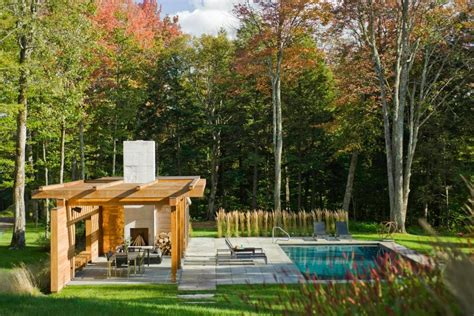 Rustic Pool House Includes Fireplace And Wood Pergola 2017 Hgtv