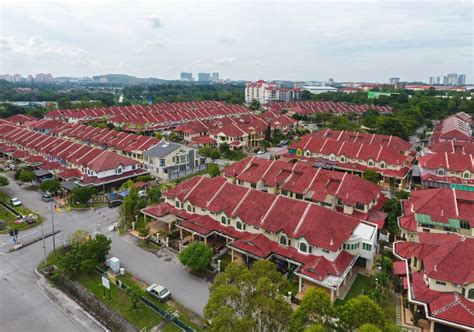 The rich buy & invest in properties. House prices in KL continuing uptrend | New Straits Times ...