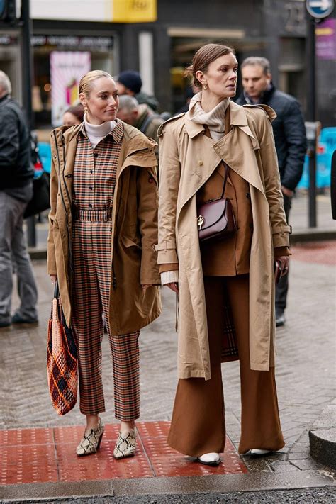 the latest street style from london fashion week london fashion week street style fashion