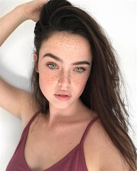 See This Instagram Photo By Jesssiecaa • 941 Likes Freckles Makeup