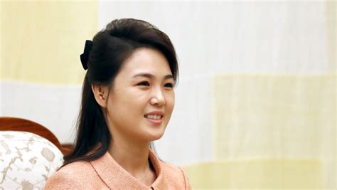 Esposa De Kim Jong Un Reaparece Después De Un Año N