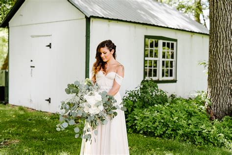 Rustic Rodale Farm Institute Wedding Jesse Melissa — Longbrook