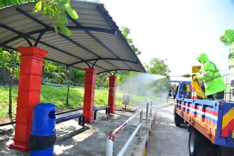 The iana time zone identifier for johor bahru is asia/kuala_lumpur. KERJA-KERJA DIKONTAMINASI OLEH TEAM UNIT TINDAKAN CEPAT ...