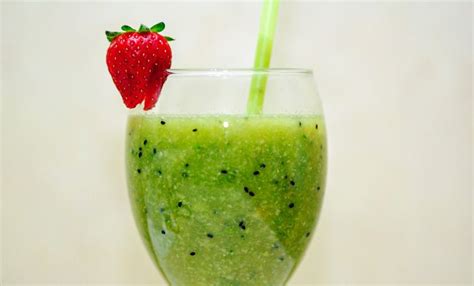Jugo Natural Para Bajar El Azúcar Green Detox Smoothie Fruit Juice