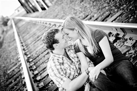 Railroad Couple Shots Photography Love Photography Photography