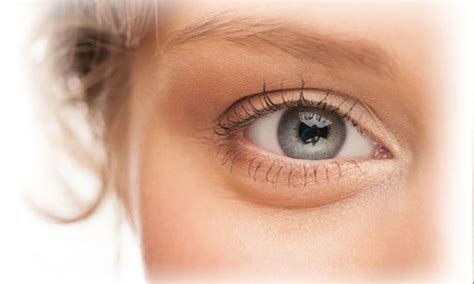Do eyelash extensions ruin your real lashes? Gemily Barbon Beauty & Makeup: Gemily Barbon Replies: How ...