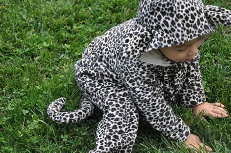 Diy leopard print pattern | sea lemon. Leopard Costume | Homemade costumes for kids, Leopard costume, Kids costumes