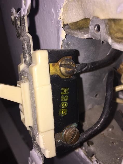 Electrical Whats The Proper Way To Replace A Wall Switch With Two