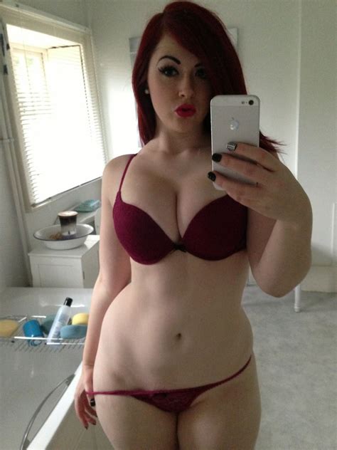 Red And White Imgur Ladiesincurves Pinterest
