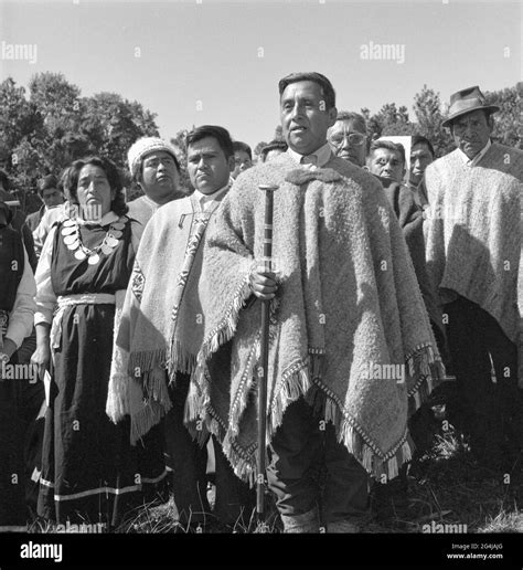 Mapuche Huilliche Black And White Stock Photos And Images Alamy