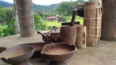Mengenal Kandean Dulang Alat Makan Tradisional Toraja Yang Eksklusif