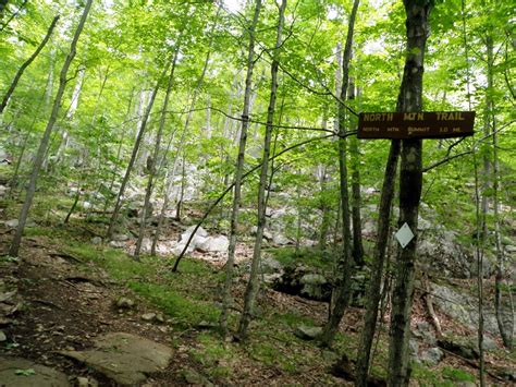 An Idiots Guide To Peakpagging And Hiking In New England Mount