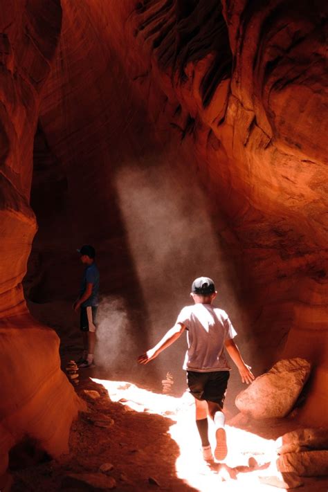 Discover Kanab Utahs Secret Peek A Boo Slot Canyon Simply Wander