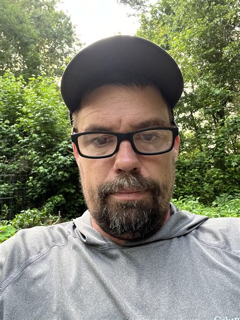 You’ll Never Guess (who I got compared to all my life) : r/Doppleganger