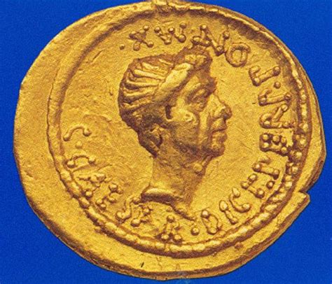 Coin Of Julius Caesar 48 44 Bce Center For Online Judaic Studies