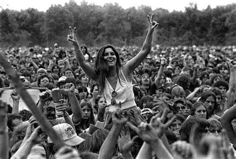 Pin Van Jielis Deelen Op The Crowd At Woodstock 1969 Woodstock