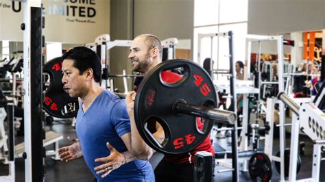 What You Can Expect From A Personal Trainer The Goodlife Fitness Blog