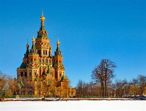 Ежегодно 12 июля православная церковь чтит память святых славных и первоверховных апостолов петра и павла. Собор Петра и Павла в Петергофе: описание, история, фото ...