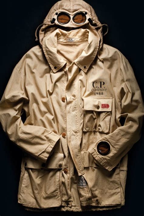 La Veste Iconique Goggle Jacket De Cp Company