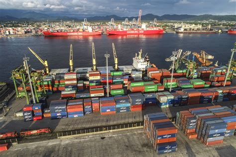 Jun 20, 2021 · o instituto português do mar e da atmosfera coloca a ilha do porto santo e parte do concelho da ponta do sol com risco elevado de incêndio. Porto de Santos quer aumentar participação de ferrovias no ...