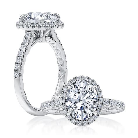 The Hottest Halo Engagement Ring Trends Of 2023 Styles Settings And