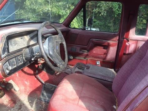 Engine has been sitting idle for a long time; 1991 Ford F250 4x4 XLT Lariat Diesel 5speed Supercab Bad Engine NO RESERVE Texas