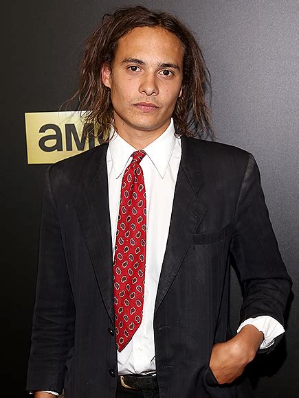 Fear The Walking Dead Frank Dillane Arrested After Fight With Security Guard