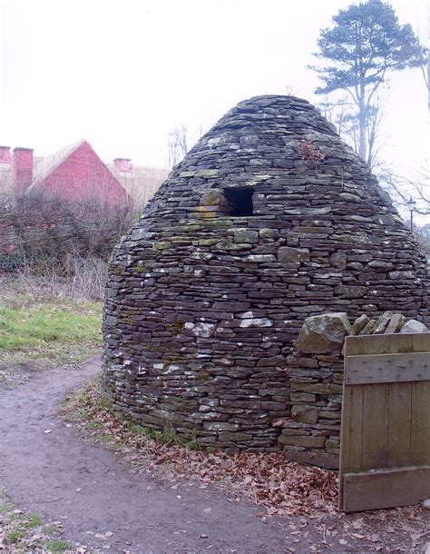 Stone Roundhouse A Stone Roundhouse From Condeton Worcest Harold