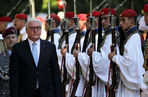 Das kündigte er in berlin an. Bundespräsident Steinmeier in Griechenland: Besuch im ...