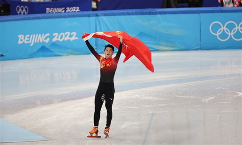Chinese Skaters Ren Ziwei And Li Wenlong Win Gold And Silver In Mens 1