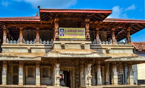Sri Mookambika Temple Kollur Wordzz