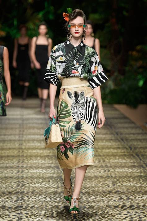 Dolce And Gabbana Springsummer 2020 Ready To Wear Fashion Womens