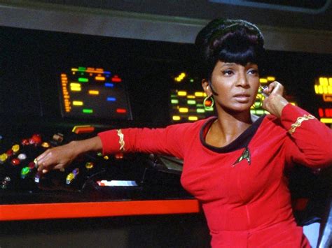 Tos Nyota Uhura Carnacs Guide To Star Trek Fleet Command