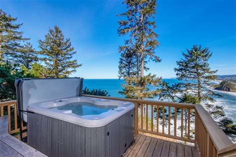 Dog Friendly Home Wprivate Hot Tub Views Of Proposal Rock And The