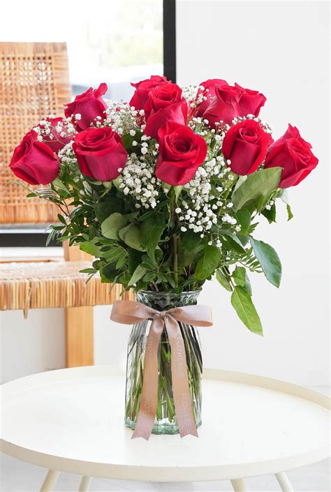 18 Long Stem Red Roses Vase Flowersie