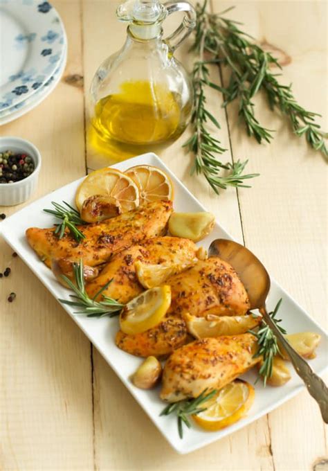Perfect for thanksgiving or christmas dinner! Rosemary Lemon Roasted Chicken Breasts - Primavera Kitchen