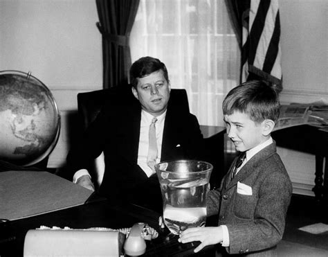 Ar6420 C President John F Kennedy With Robert F Kennedy Jr John