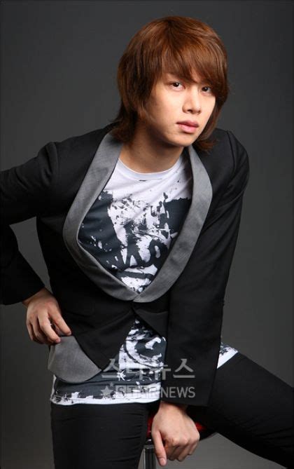 The multifaceted talent has not given a piece of advice to anyone but has revealed. 13starsofmiracle: kim heechul