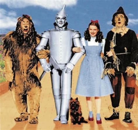 4 Easy Last Minute Group Halloween Costumes College Fashion The Wizard Of Oz Halloween The
