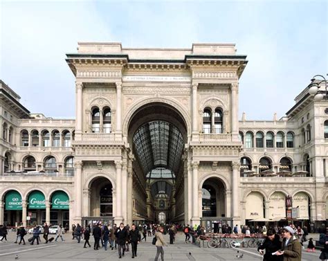Galleria Vittorio Emanuele Ii