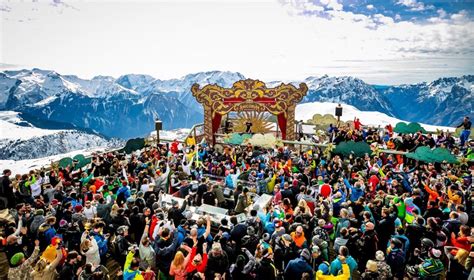 The summer edition of tomorrowland 2021 can possibly happen through rapid tests, and the news comes directly from belgium. Coronavirus: Tomorrowland Winter 2020 abgesagt - DJ LAB